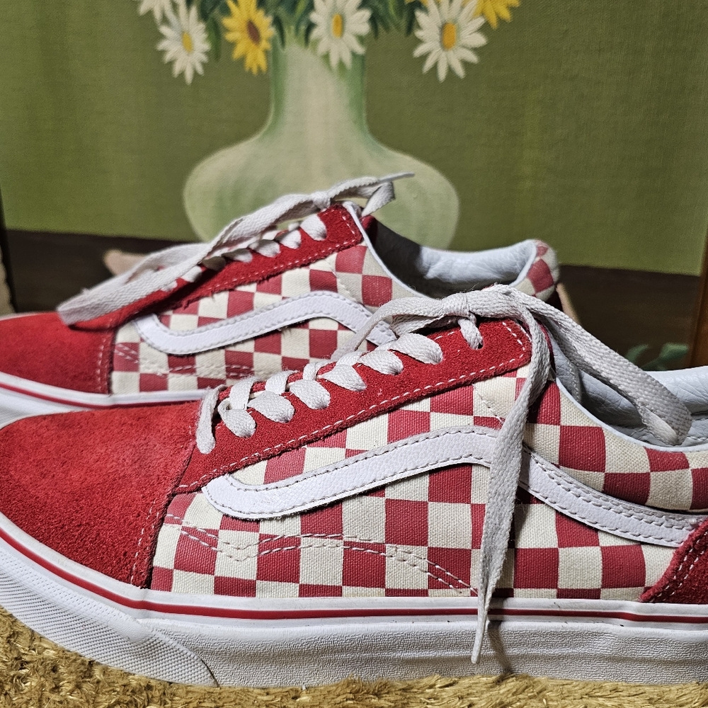 Red Checkered Lowtop Checkered Vans View 4